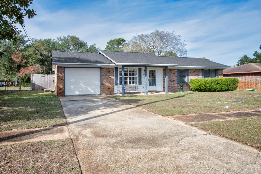 827 Blvd De L Orleans, Mary Esther, FL 32569 - Image #2