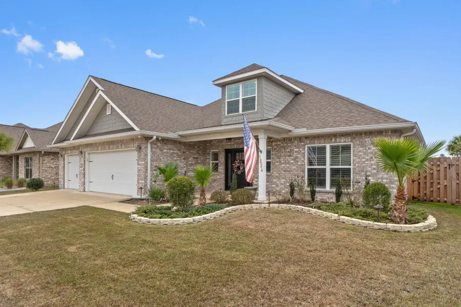 1524 Areca Palm Dr Drive, Gulf Breeze, FL 32563 - Image #2
