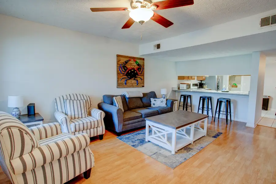 2404 Suwanee Lane, Fort Walton Beach, FL 32547 - Image #3