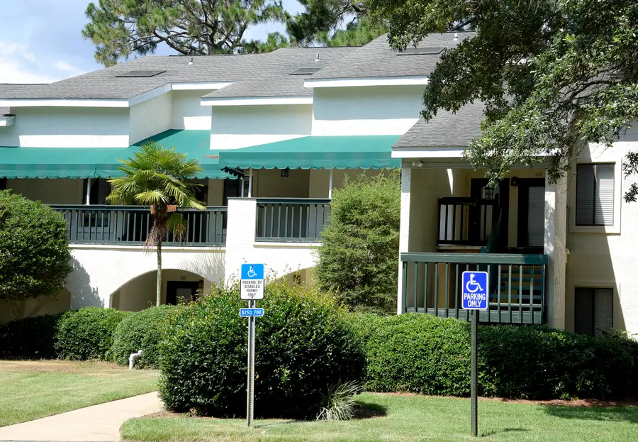 212 Southlake Court #212, Niceville, FL 32578 - Image #2