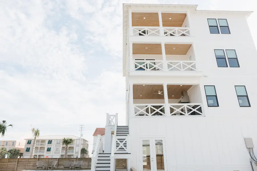 7944 Gulf Boulevard, Navarre, FL 32566 - #3