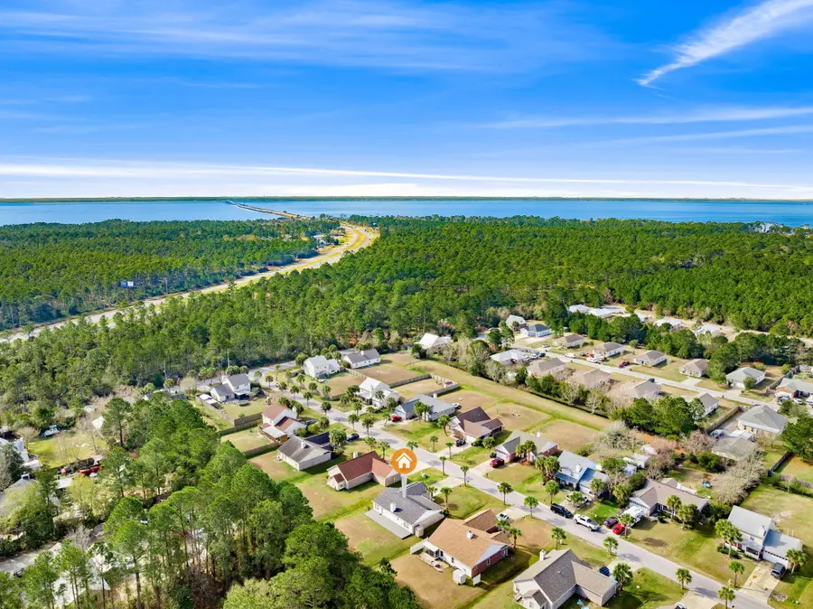 88 Tropical Way, Freeport, FL 32439 - Image #2