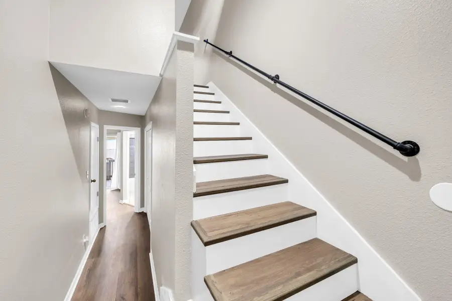 200 White Street #UNIT 6, Niceville, FL 32578 - Image #2