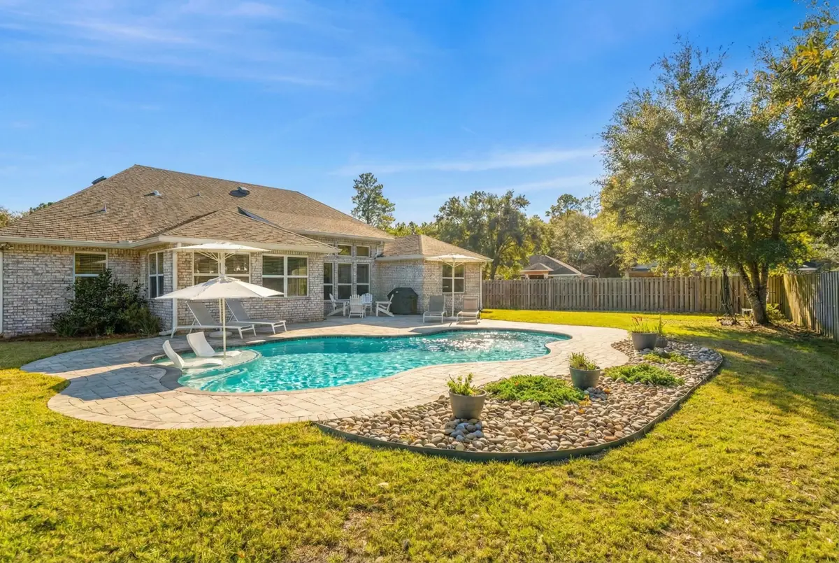 137 Autumn Avenue, Freeport, FL 32439 - Image #1