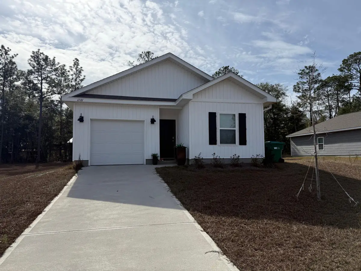 6501 Burleson Boulevard, Crestview, FL 32539 - Image #1