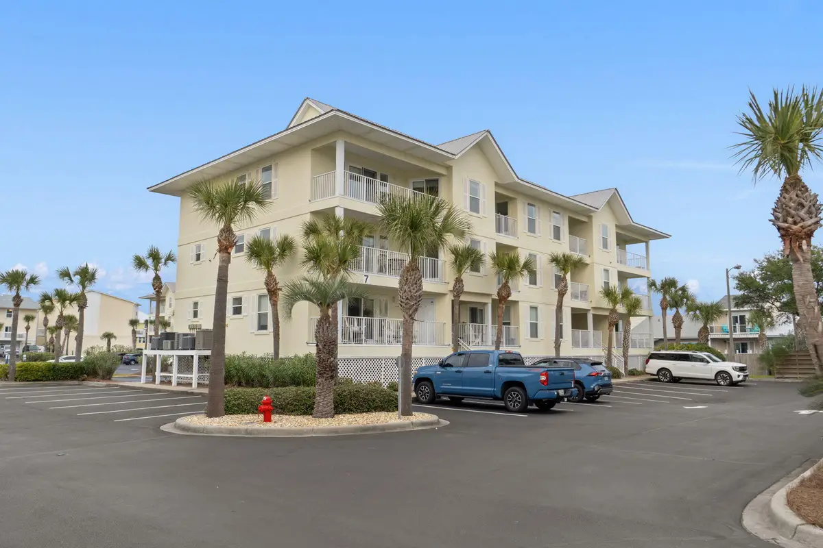 8436 Gulf Boulevard #UNIT 721, Navarre, FL 32566 - Image #1