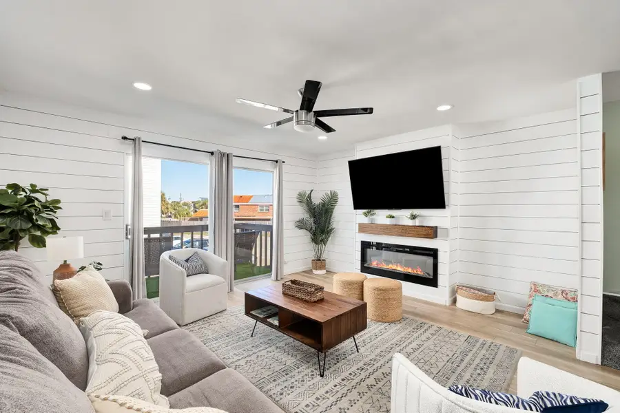 354 Billfish Avenue #UNIT 203, Fort Walton Beach, FL 32548 - Image #2