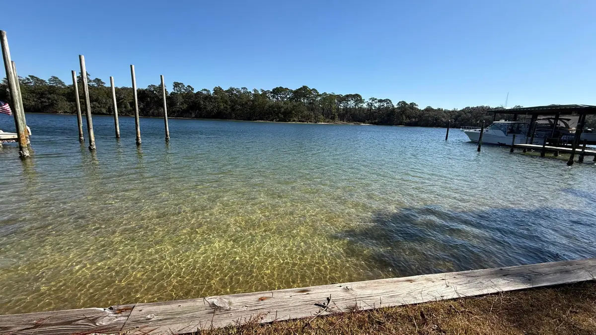 27 Poquito Road, Shalimar, FL 32579 - #1