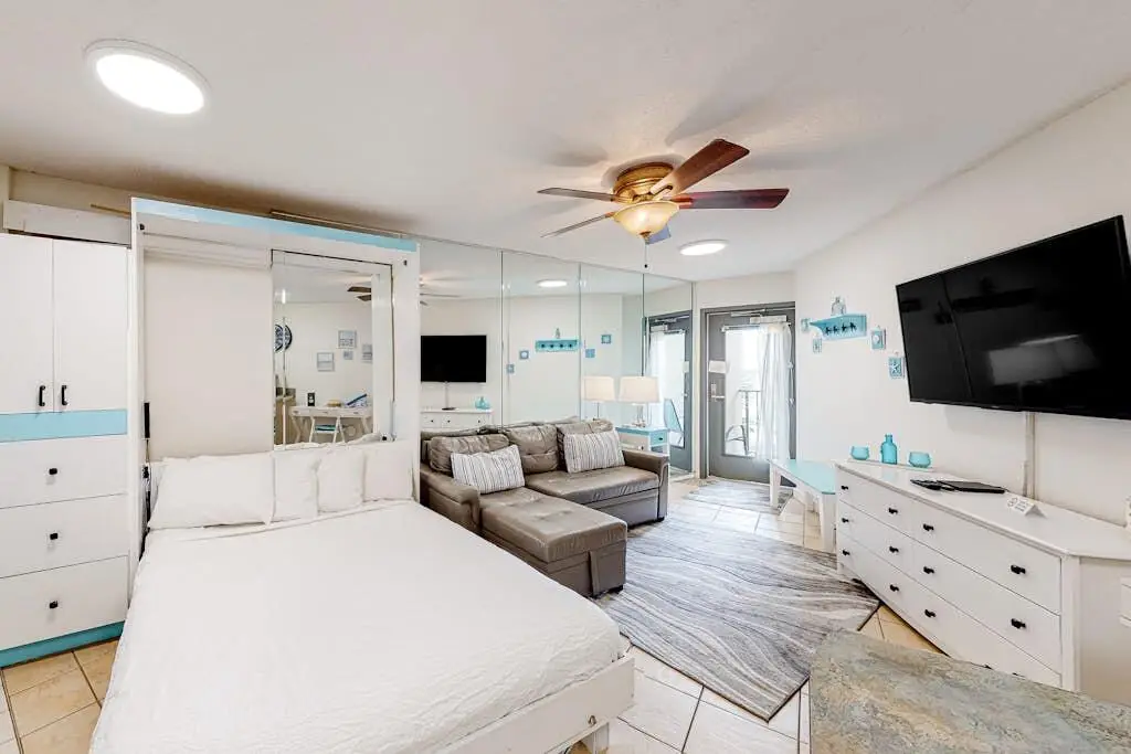 4715 Thomas Drive # CC-3, Panama City Beach, FL 32408 - Image #1