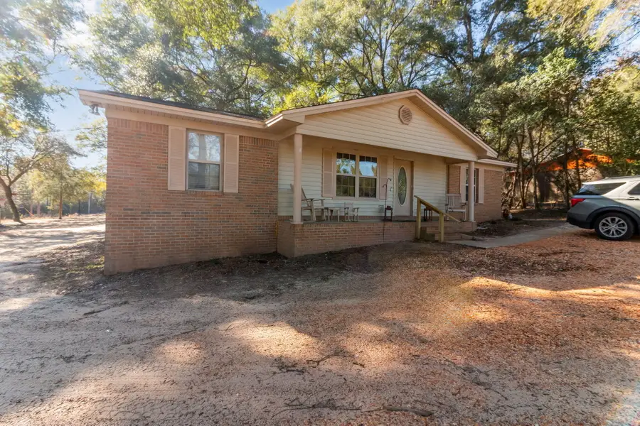 5283 Bob Sikes Road, Defuniak Springs, FL 32435 - Image #2