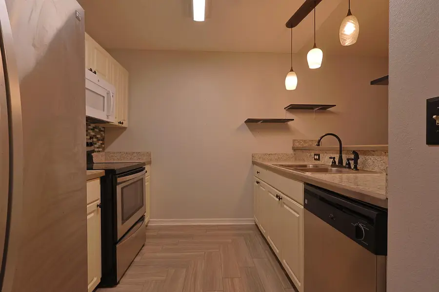 487 Keystone Road, Mary Esther, FL 32569 - Image #3