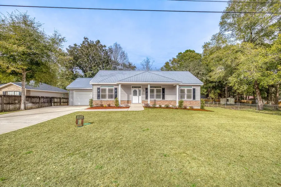3159 Forrest Avenue, Crestview, FL 32539 - Image #2