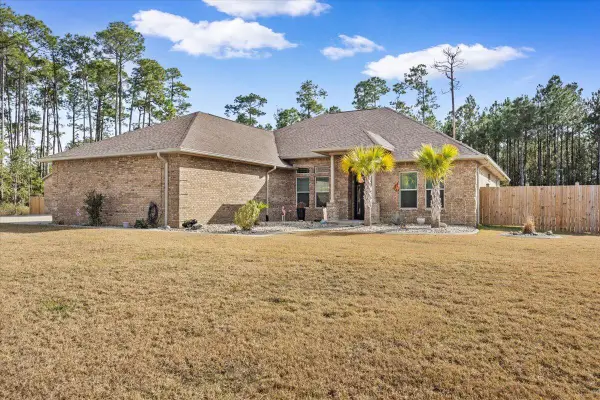 5923 Michael Drive, Milton, FL 32583