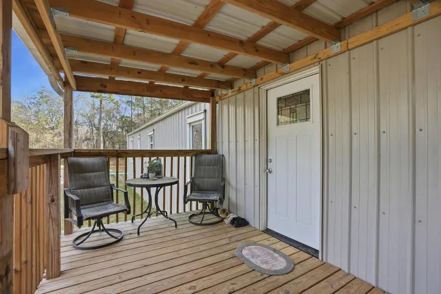 437 Black Creek Lodge Road, Freeport, FL 32439 - Image #3