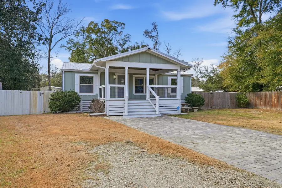 140 Palmetto Avenue, Freeport, FL 32439 - Image #3