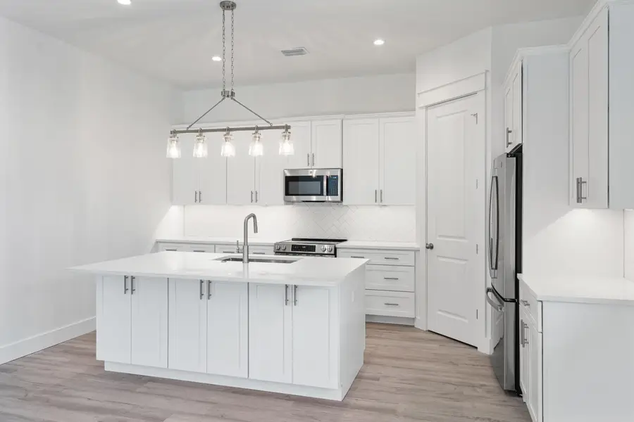 480 Arbour Street, Defuniak Springs, FL 32433 - Image #2