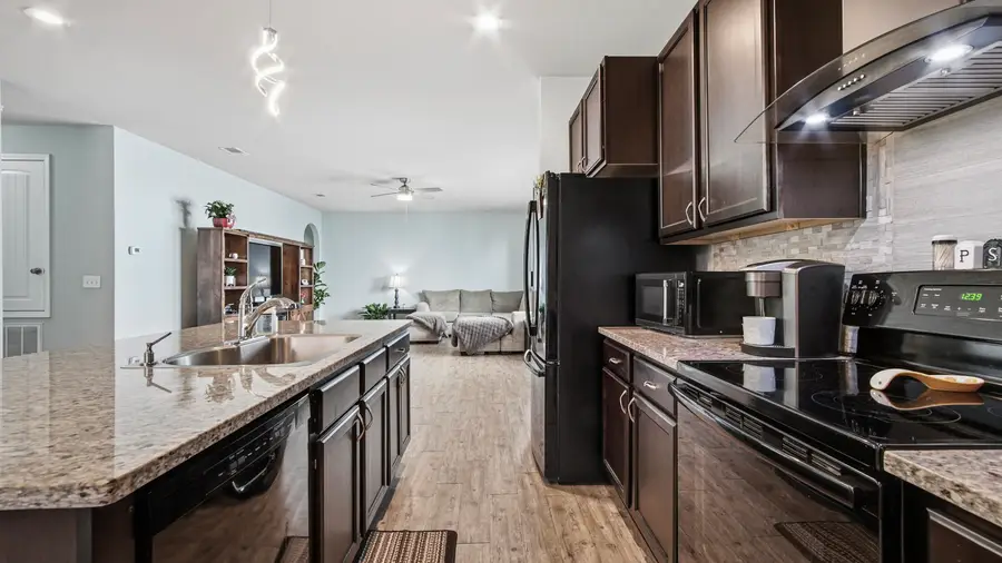 426 Fanny Ann Way, Freeport, FL 32439 - Image #3