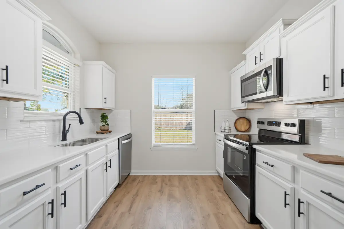 286 Jones Road, Crestview, FL 32536 - Image #1