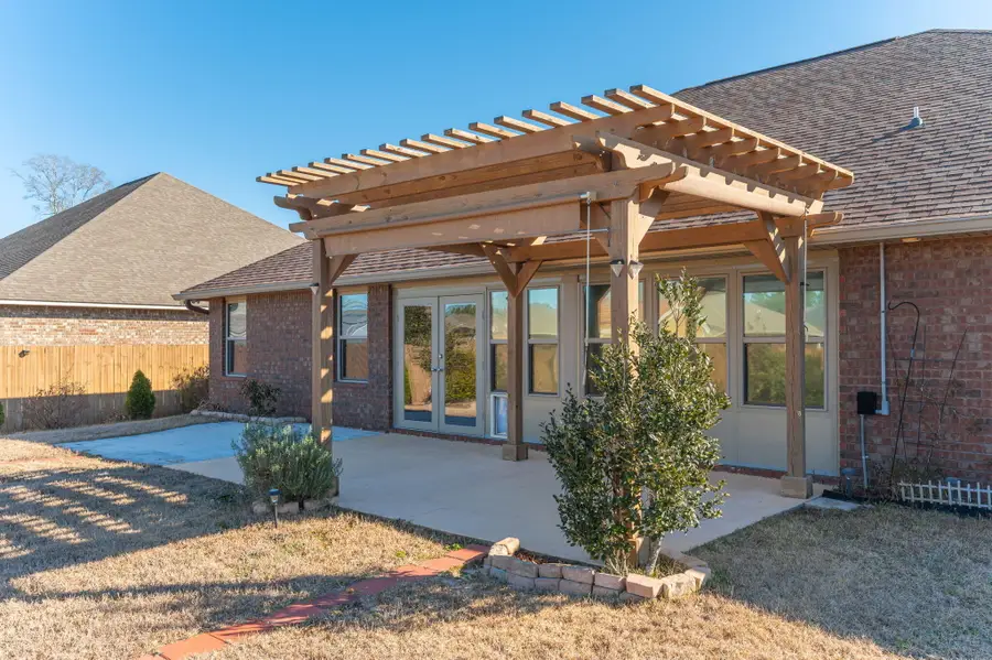 6223 Ithaca St, Milton, FL 32570 - Image #2