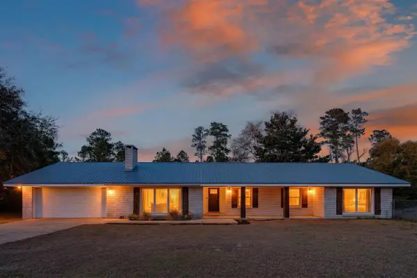 4331 Poverty Creek Road, Crestview, FL 32539