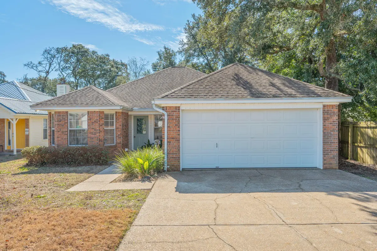 202 Summer Lane, Fort Walton Beach, FL 32547 - Image #1