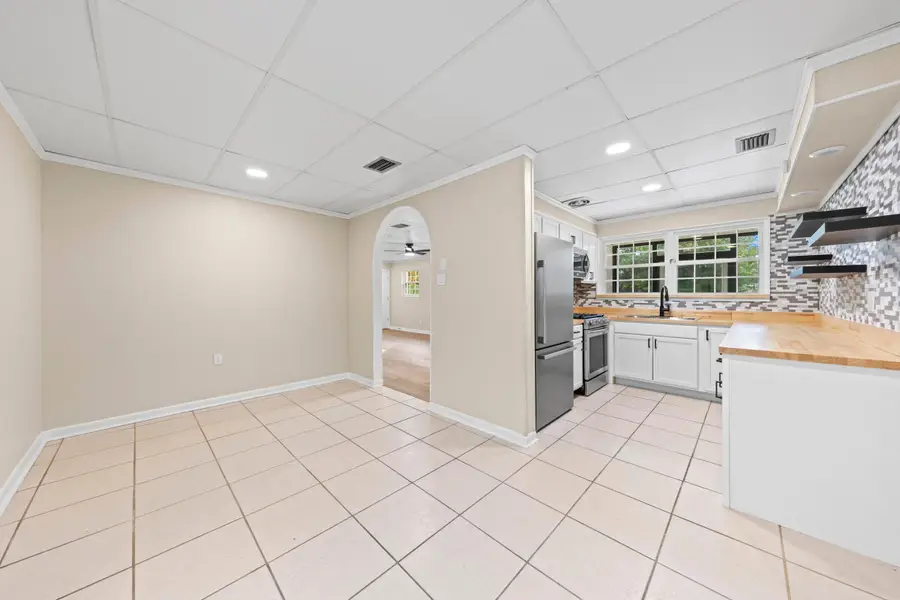 123 SW Robinwood Drive, Fort Walton Beach, FL 32548 - Image #3
