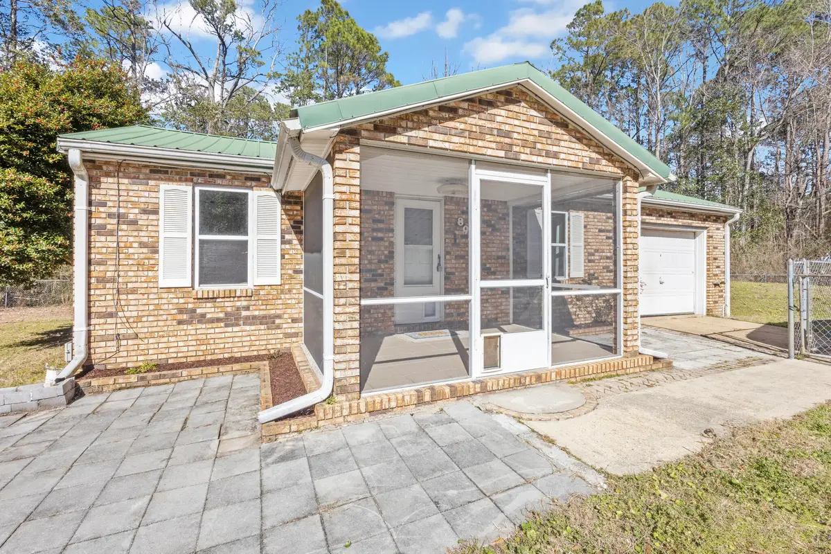 894 E Williams Avenue, Crestview, FL 32539 - #1