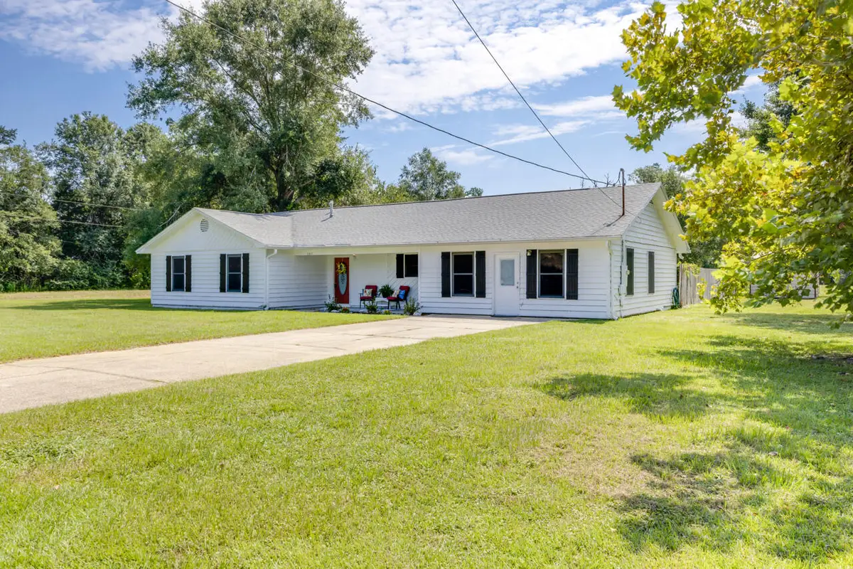 5811 Monroe Street, Baker, FL 32531 - #1