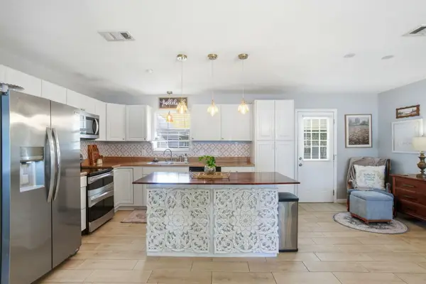 5471 Bonanza Drive, Gulf Breeze, FL 32563