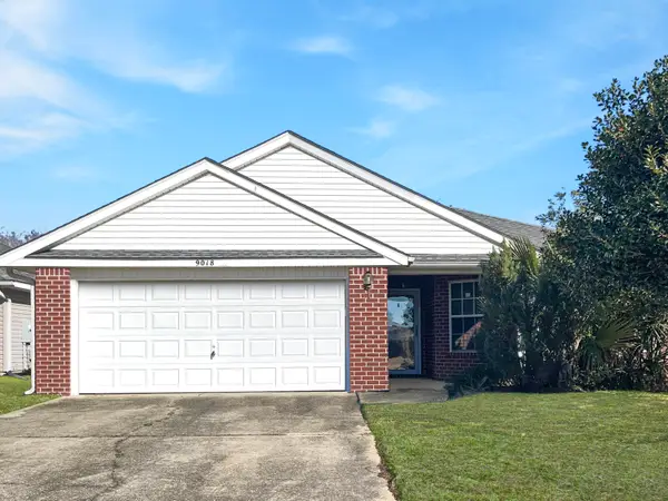 9018 Camelot Place, Pensacola, FL 32534