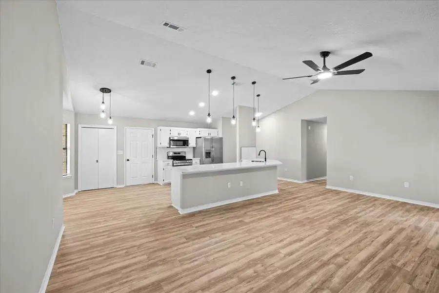 204 Southview Drive, Crestview, FL 32536 - #3