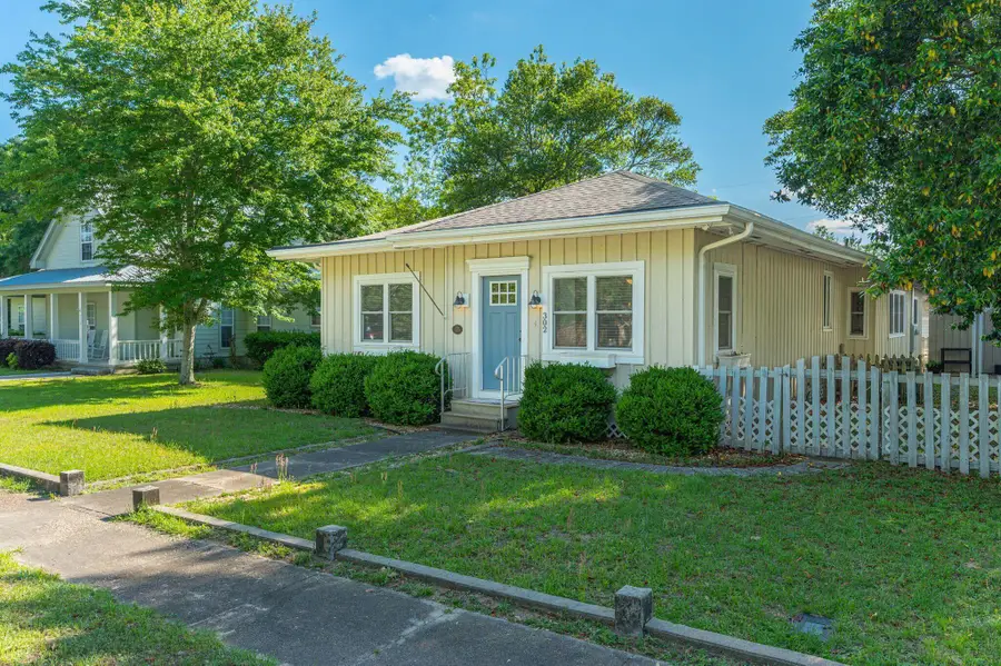 302 Crescent Drive, Defuniak Springs, FL 32435 - #2