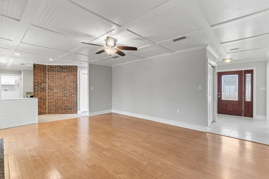 650 NE Country Club Avenue, Fort Walton Beach, FL 32547 - #3