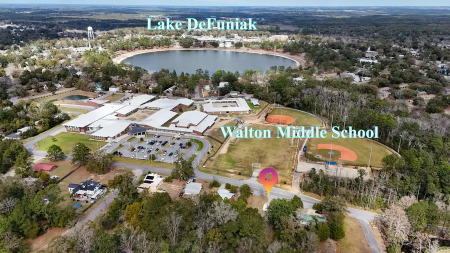 712 Bruce Avenue, Defuniak Springs, FL 32435 - #2