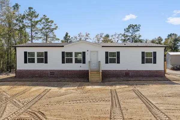 39 Bellini Road, DeFuniak Springs, FL 32433