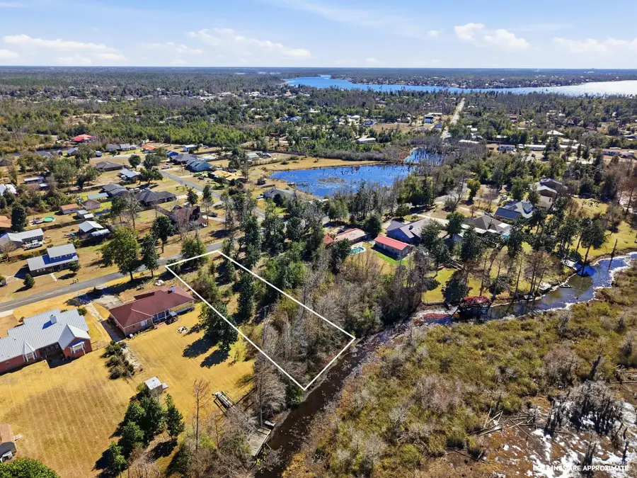 9209 Lake Forest Drive, Youngstown, FL 32466 - #2