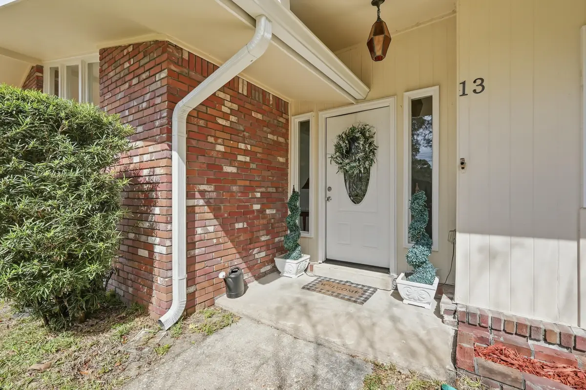 13 Japonica Lane, Shalimar, FL 32579 - #1