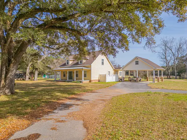 5570 N Blue Angel Parkway, Pensacola, FL 32526