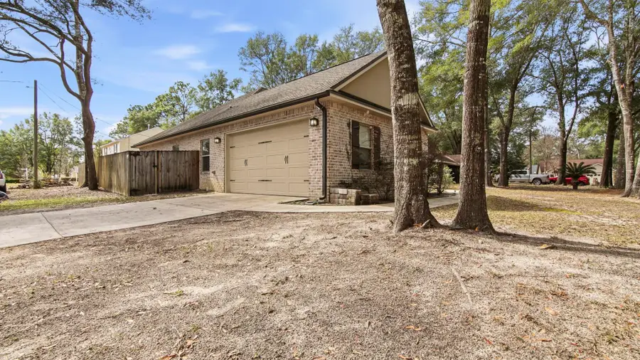 2806 Dunlop Lane, Crestview, FL 32539 - #3