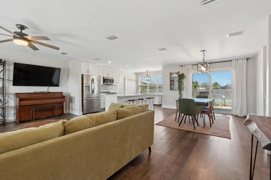 2205 E 12th Street, Lynn Haven, FL 32444 - #3