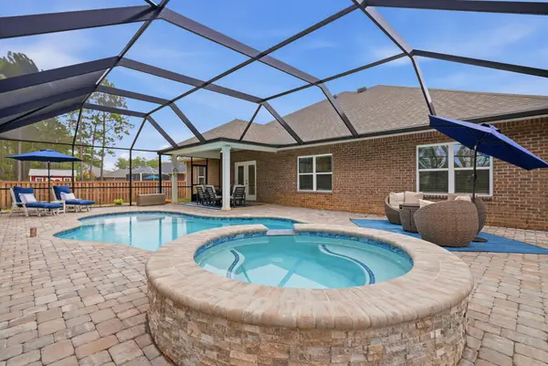 7224 Riverview Road, Navarre, FL 32566