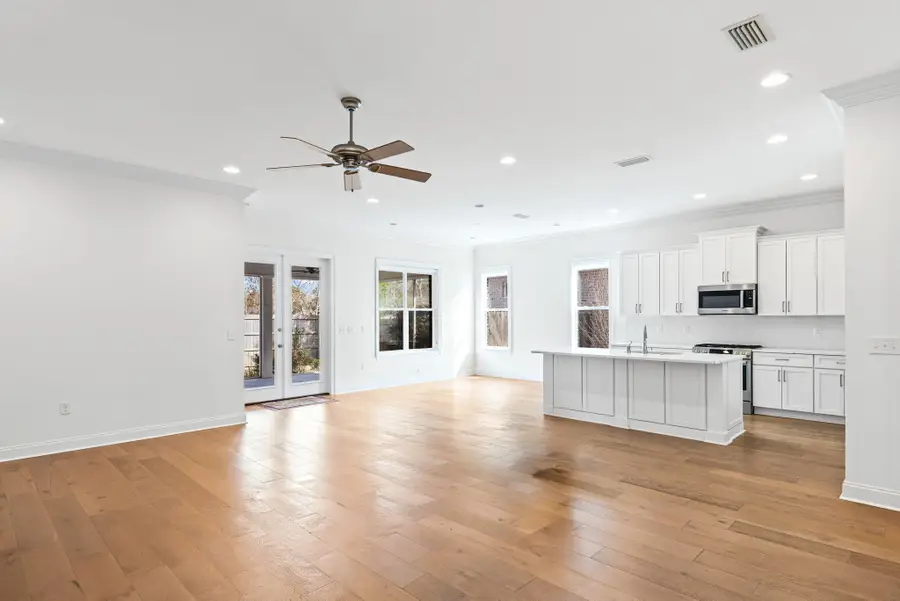 594 Tulip Tree Way, Niceville, FL 32578 - #3