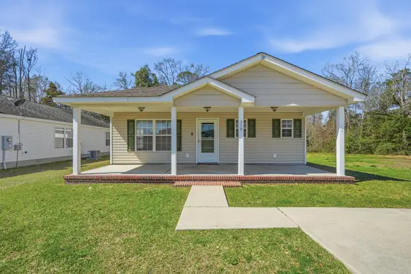 309 Rangeline Street, Bonifay, FL 32425