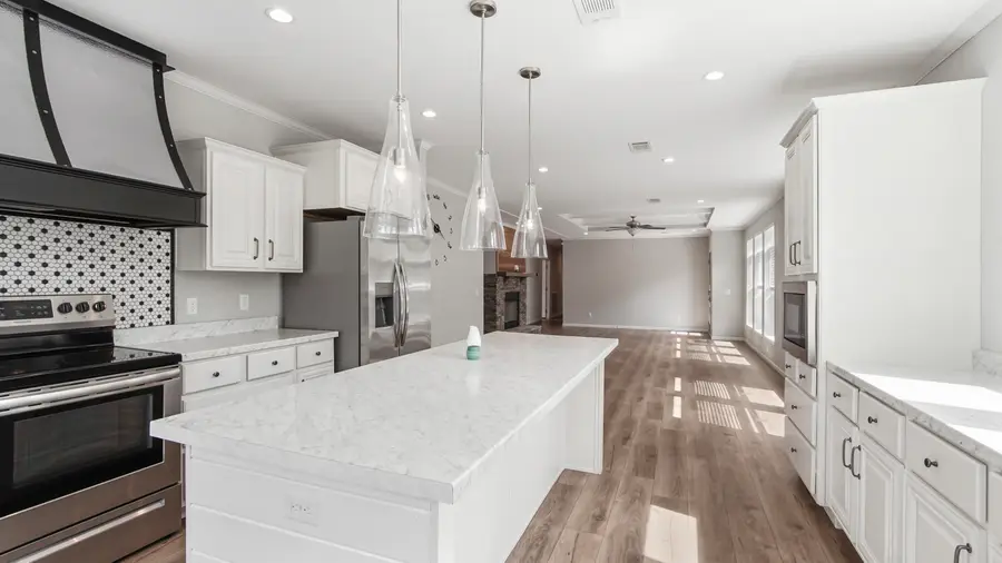 120 Clover Lane, Defuniak Springs, FL 32433 - #3