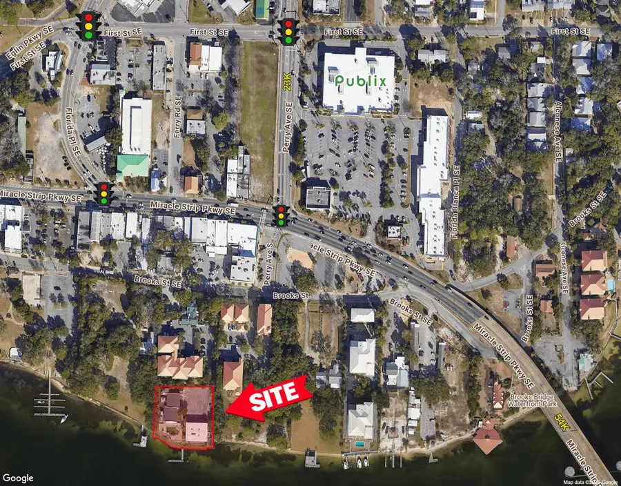 161 Brooks Street, Fort Walton Beach, FL 32548 - #3