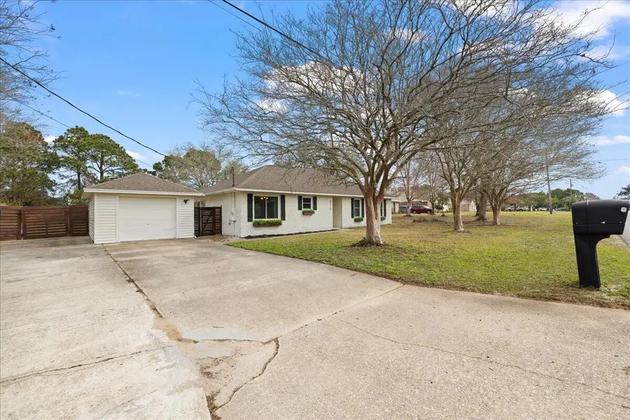 8724 Laredo Street, Navarre, FL 32566 - #3