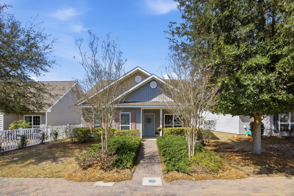 102 Cornelia Street, Freeport, FL 32439 - #1