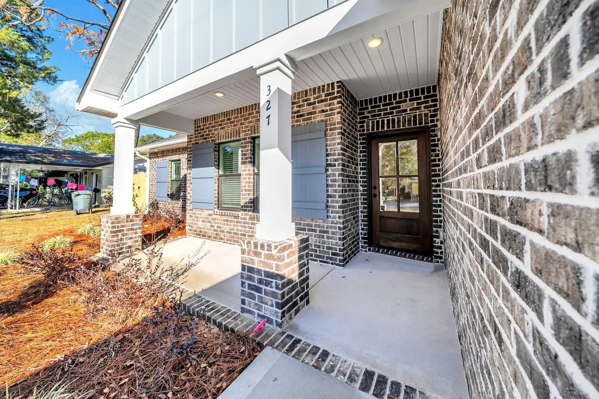 368 Coral Drive, Fort Walton Beach, FL 32548 - #1