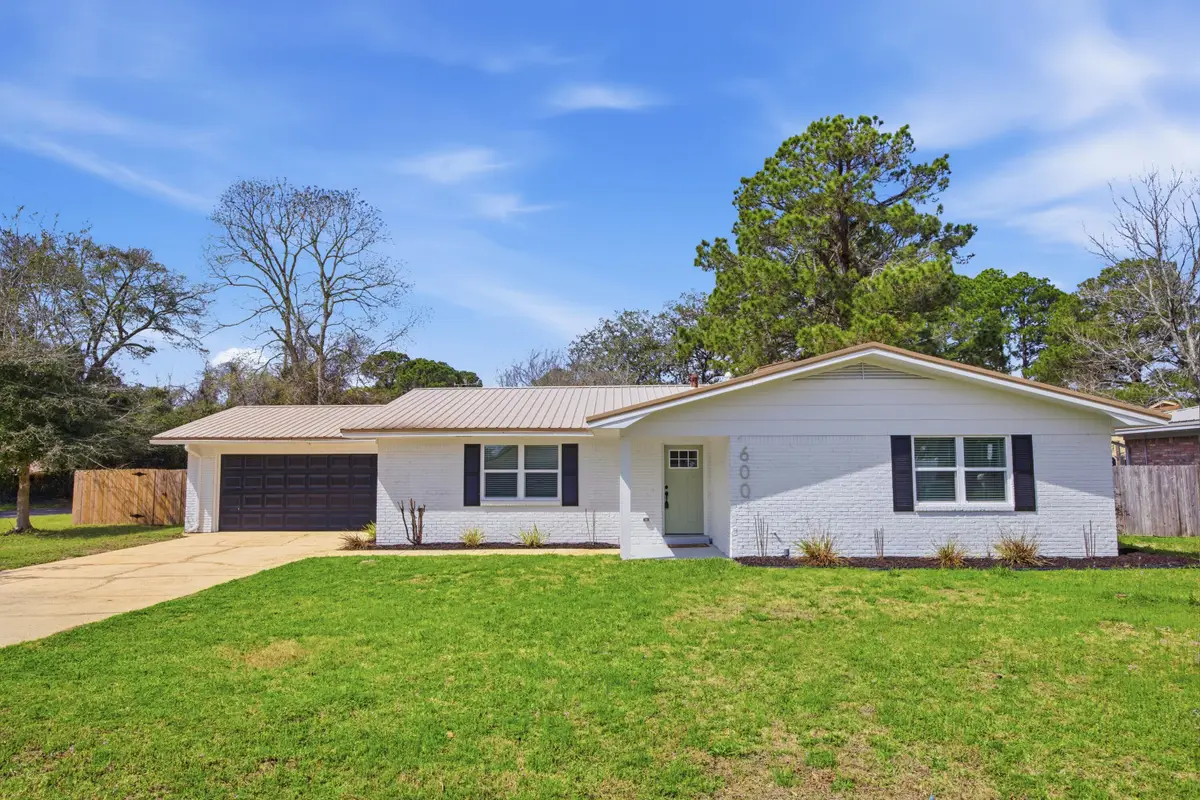 600 Burgundy Lane, Fort Walton Beach, FL 32547 - #1