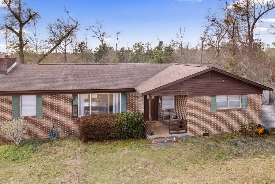 11431 1st Street, Youngstown, FL 32466 - #2